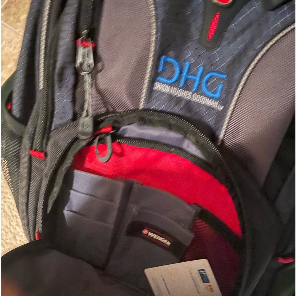Dhg backpack